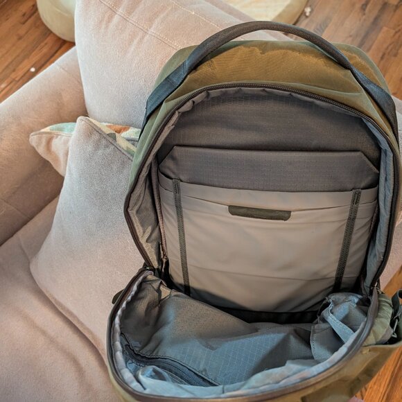 Able Carry Daypack - Picture 2 of 6